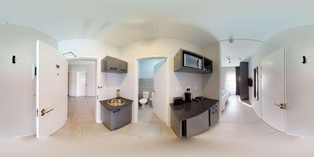 Mint Express Melrose View Apartment Johannesburg Exterior photo