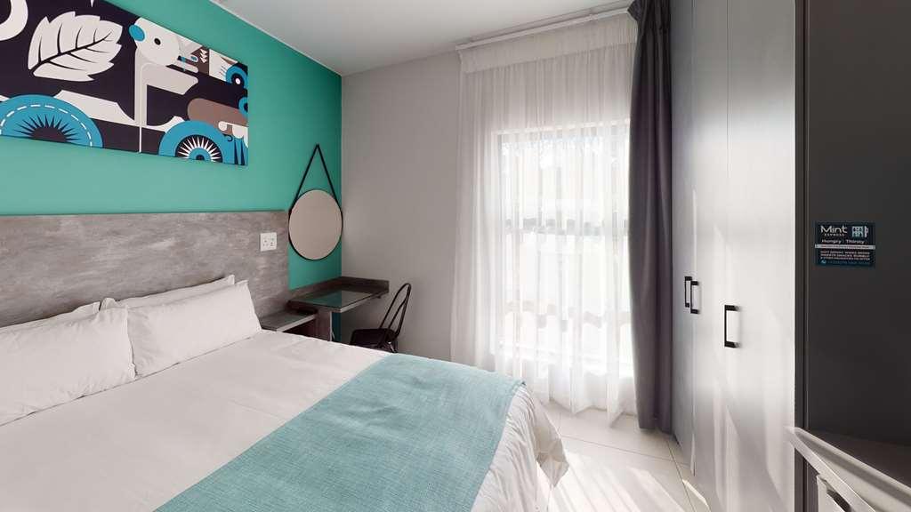 Mint Express Melrose View Apartment Johannesburg Room photo