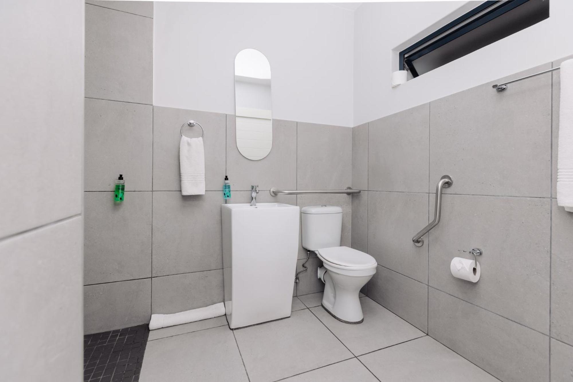 Mint Express Melrose View Apartment Johannesburg Room photo