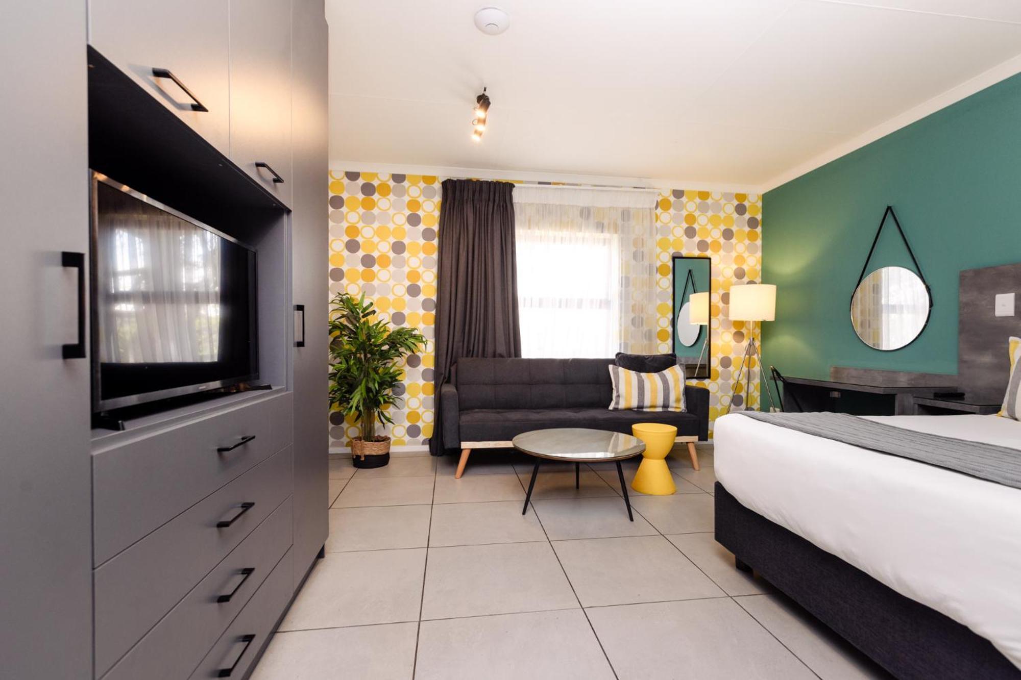 Mint Express Melrose View Apartment Johannesburg Room photo